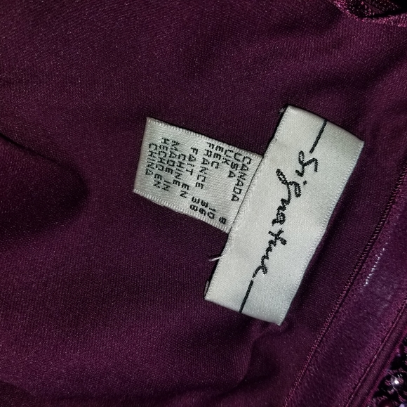 Dress - Picture 2 of 4